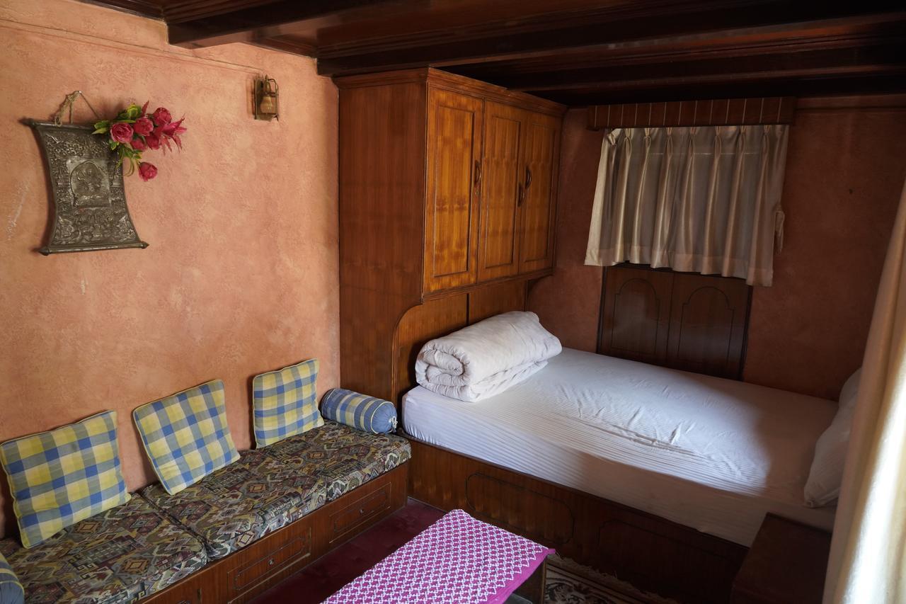 Moonlight Guest House Bhatgoan Zewnętrze zdjęcie