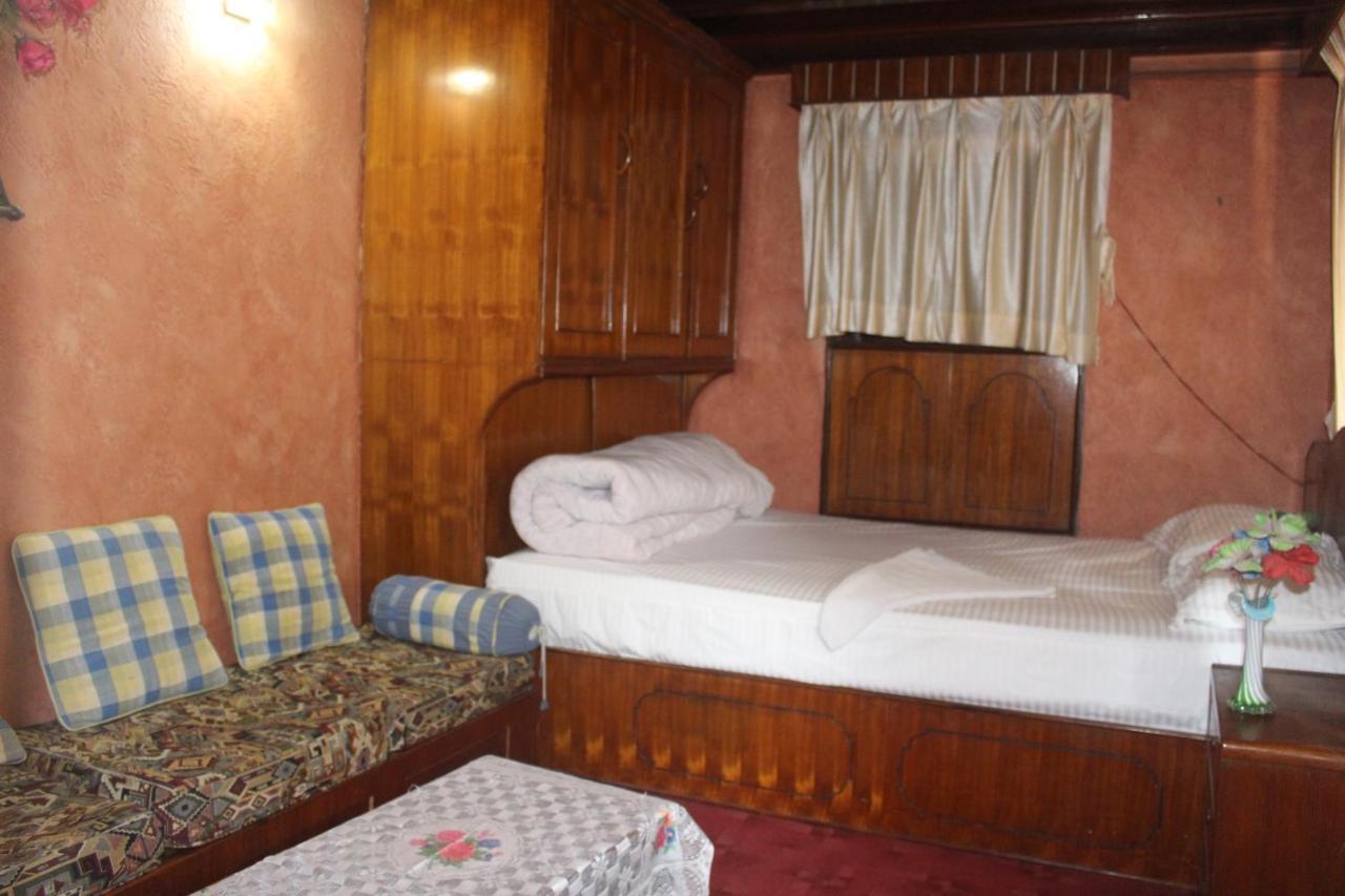 Moonlight Guest House Bhatgoan Zewnętrze zdjęcie
