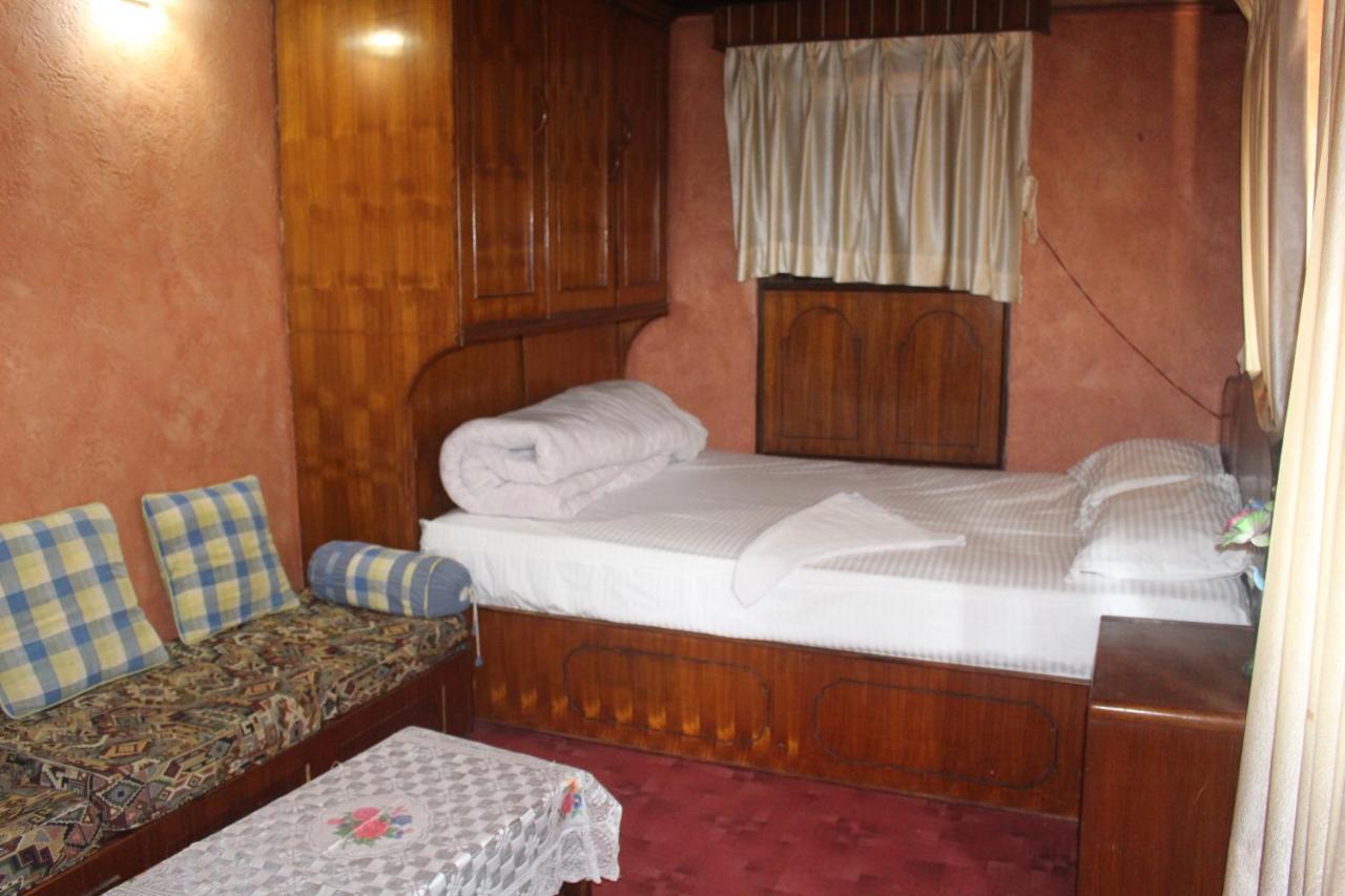 Moonlight Guest House Bhatgoan Zewnętrze zdjęcie